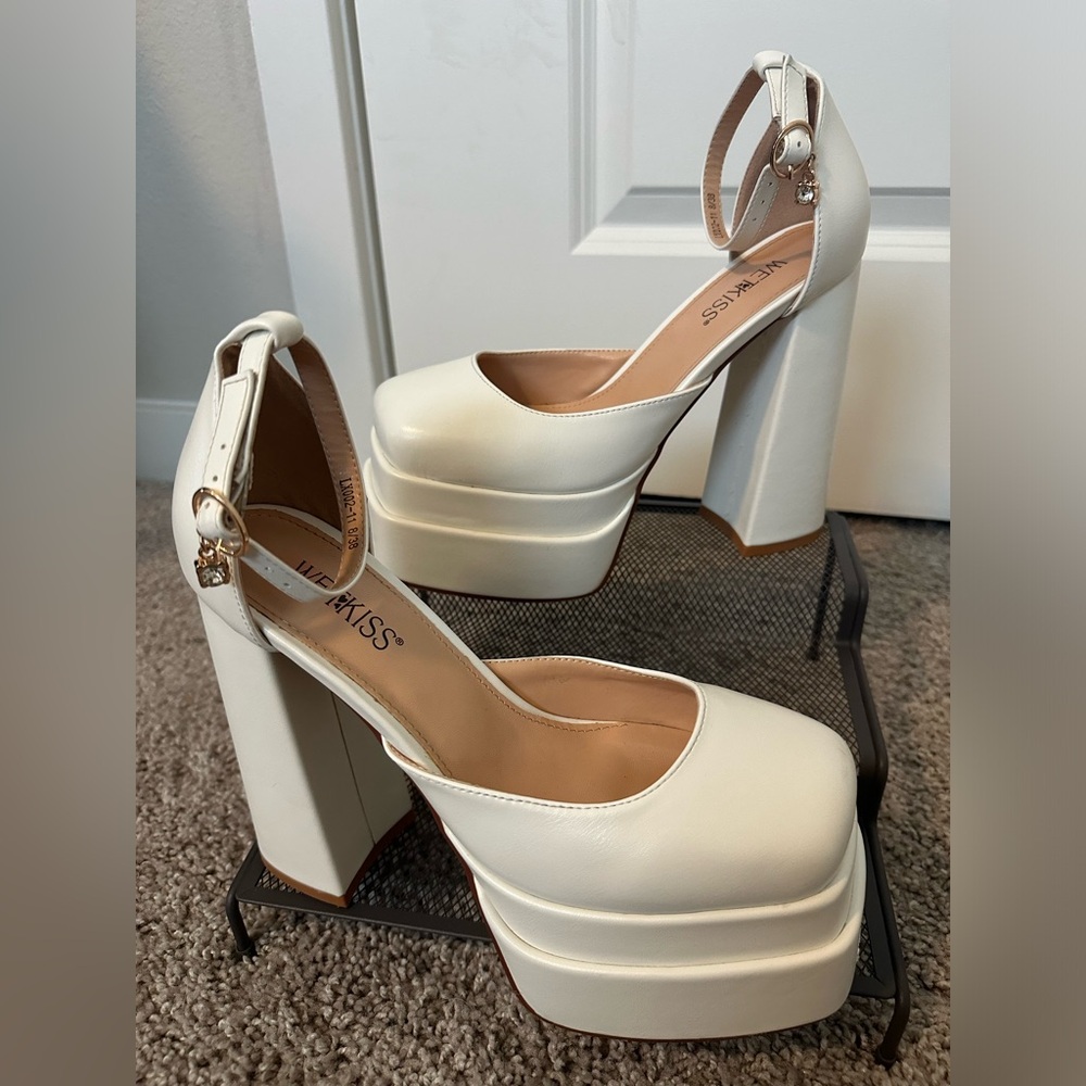 White Platforms; Sabrina Carpenter Style
